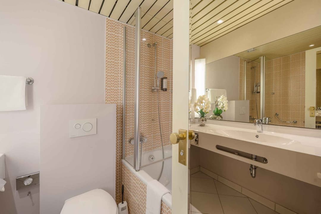 The Q - Quadro City Hotel