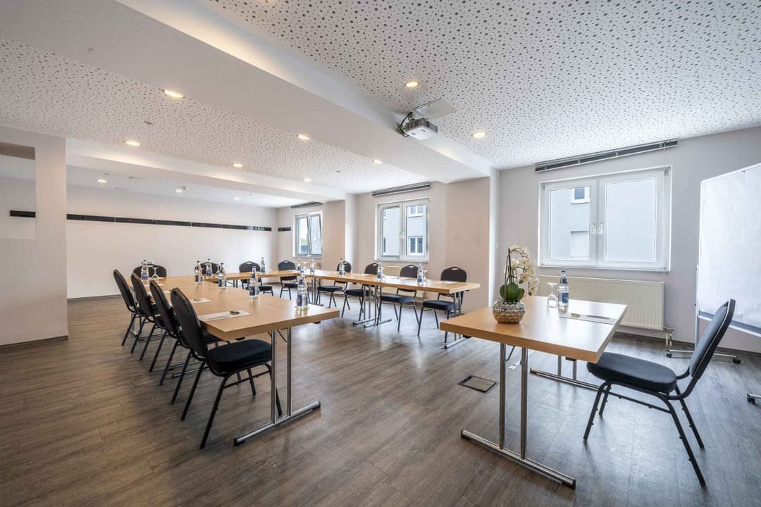 PLAZA INN Stuttgart Airport Messe