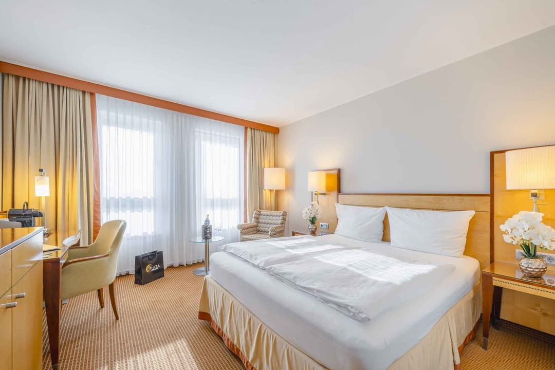 The Q - Quadro City Hotel