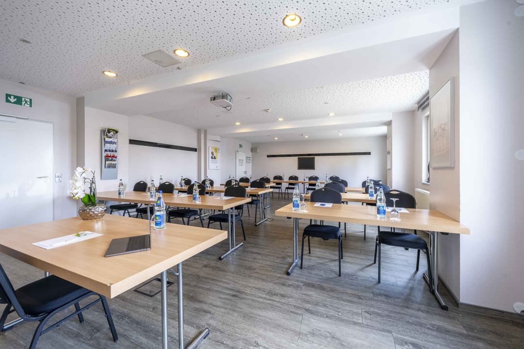 PLAZA INN Stuttgart Airport Messe