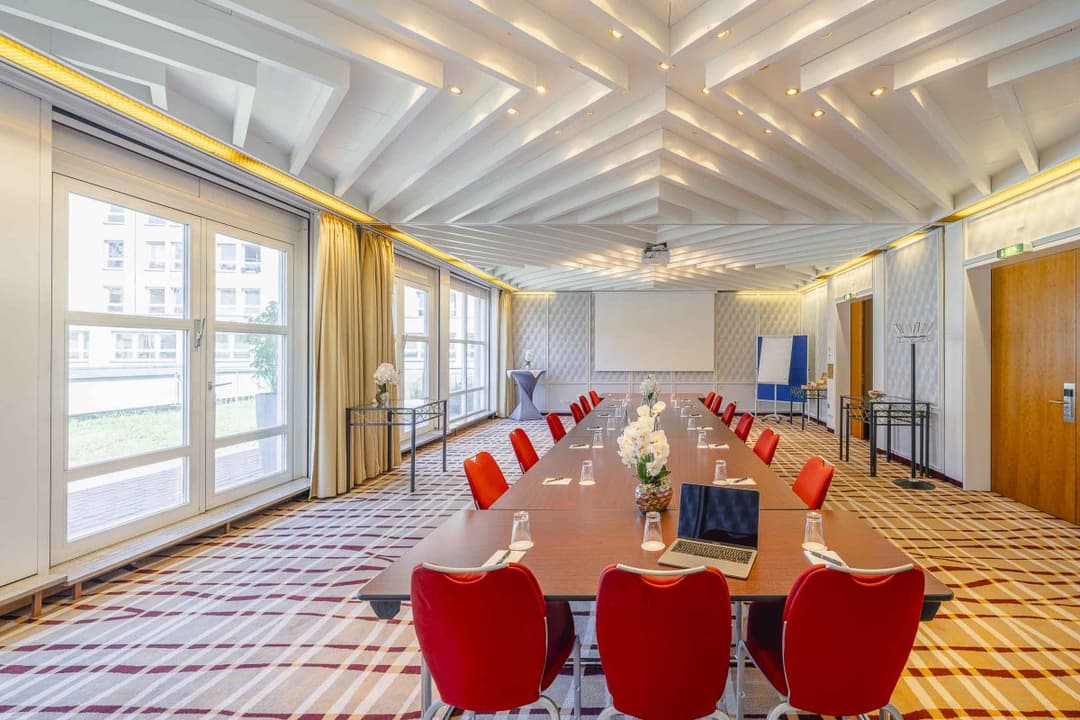 The Q - Quadro City Hotel