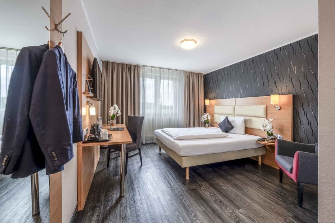 PLAZA INN Stuttgart Airport Messe