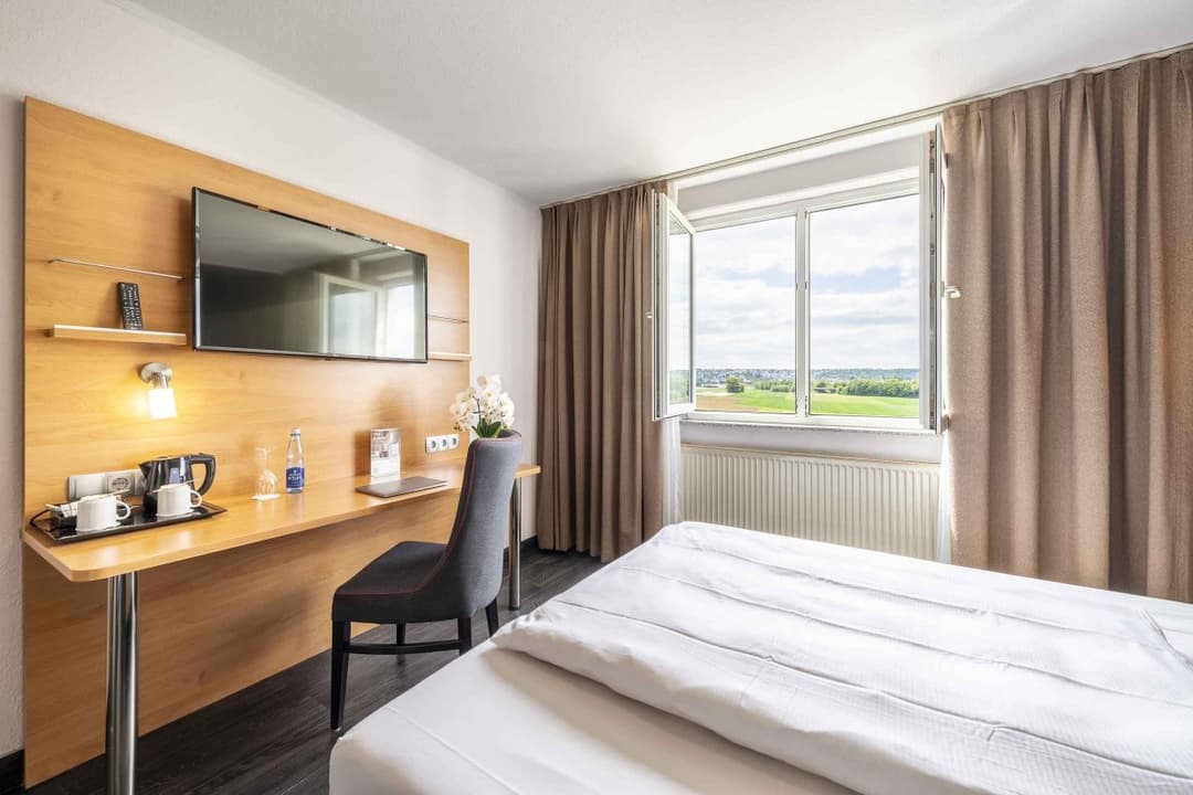 PLAZA INN Stuttgart Airport Messe