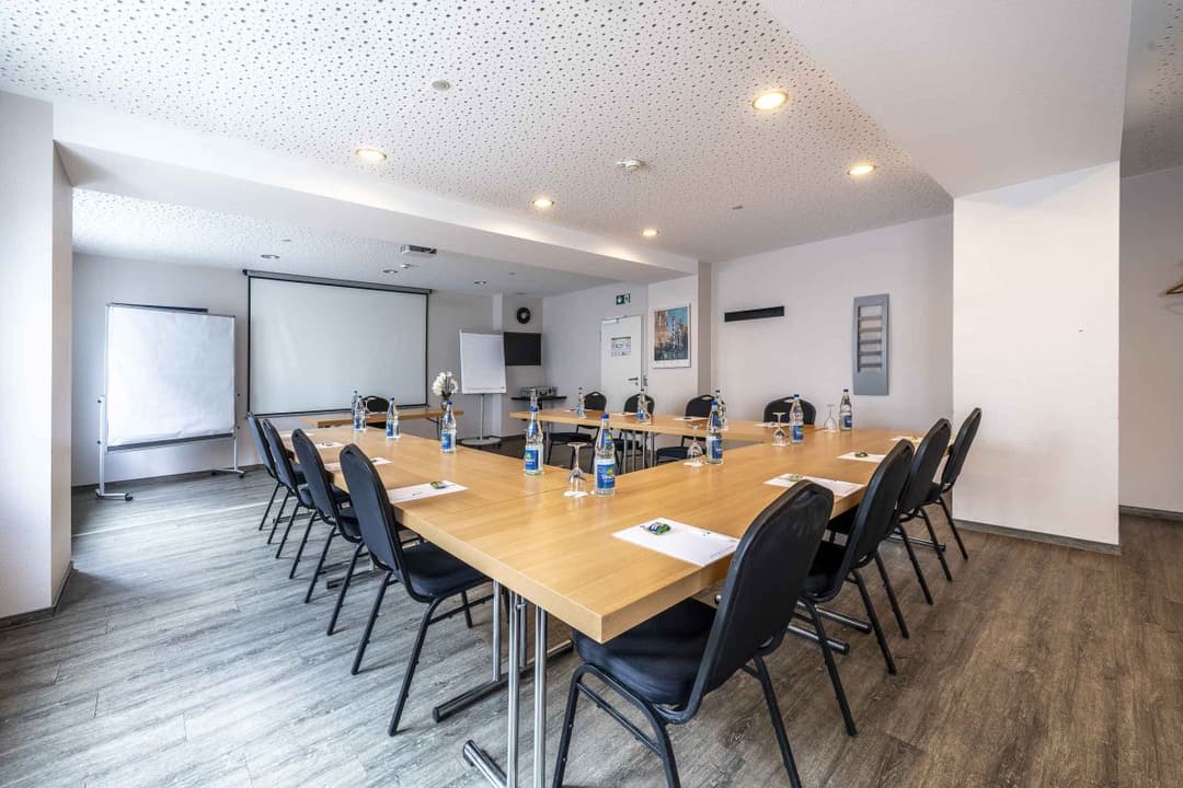 PLAZA INN Stuttgart Airport Messe