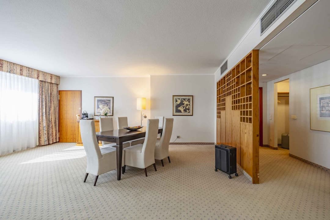 The Q - Quadro City Hotel