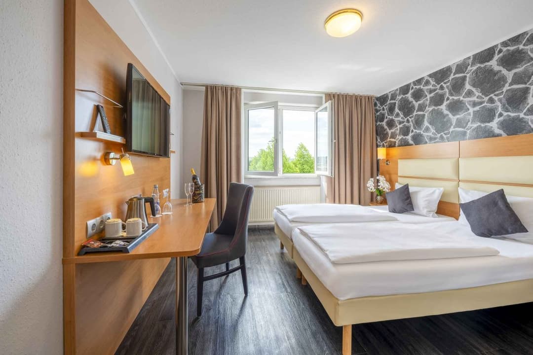 PLAZA INN Stuttgart Airport Messe