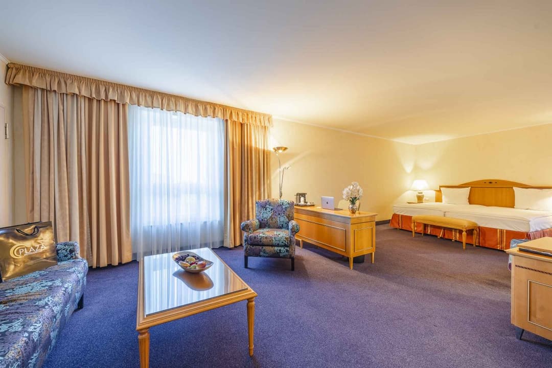 The Q - Quadro City Hotel