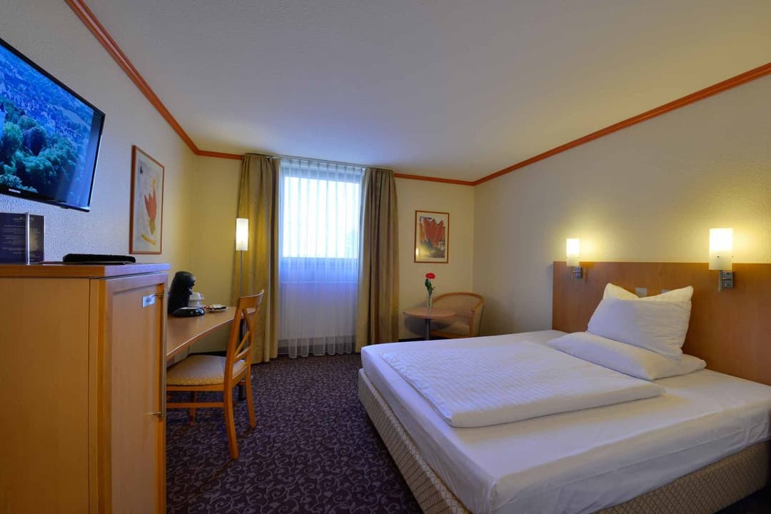 PLAZA INN Leonberg