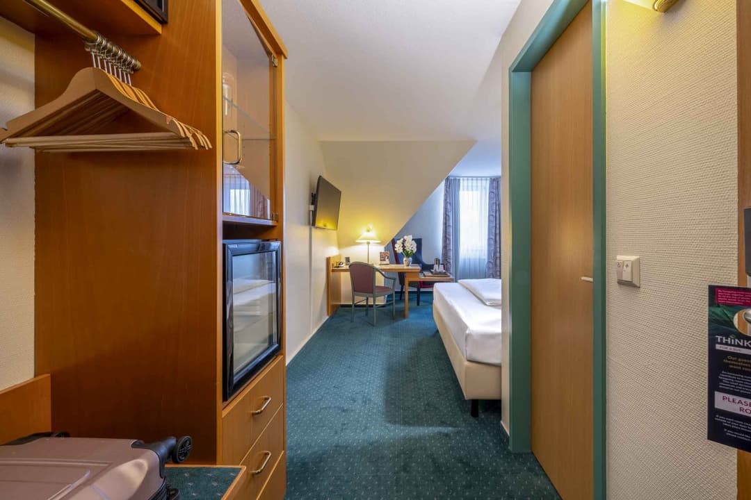 PLAZA INN Blankenburg Ditzingen