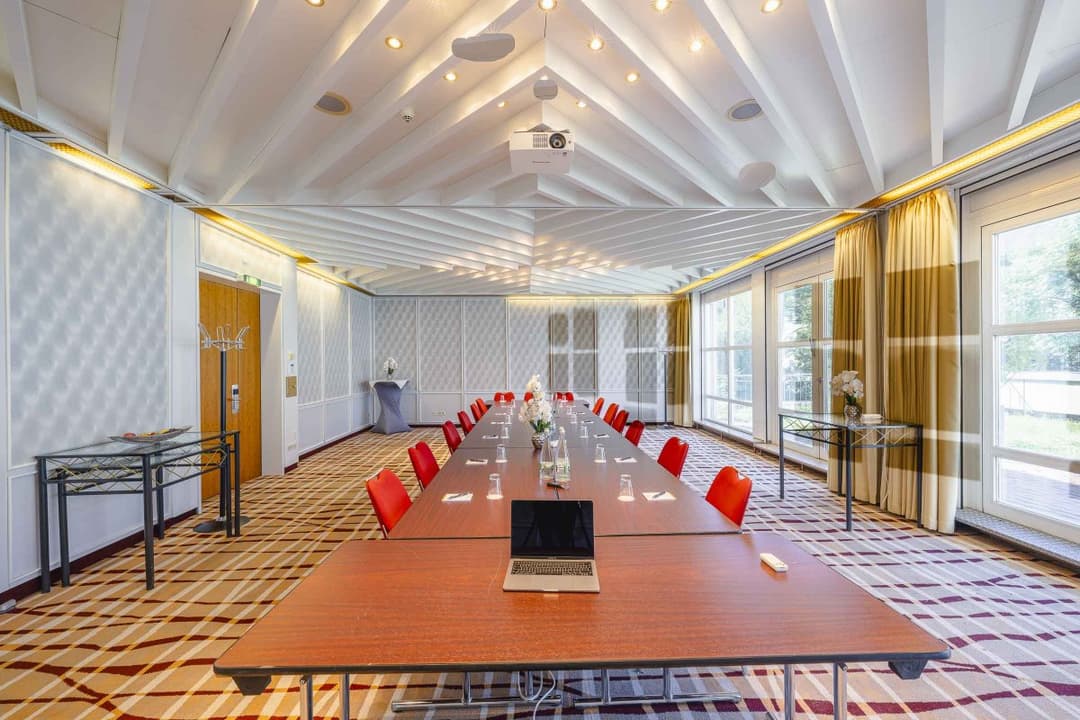 The Q - Quadro City Hotel