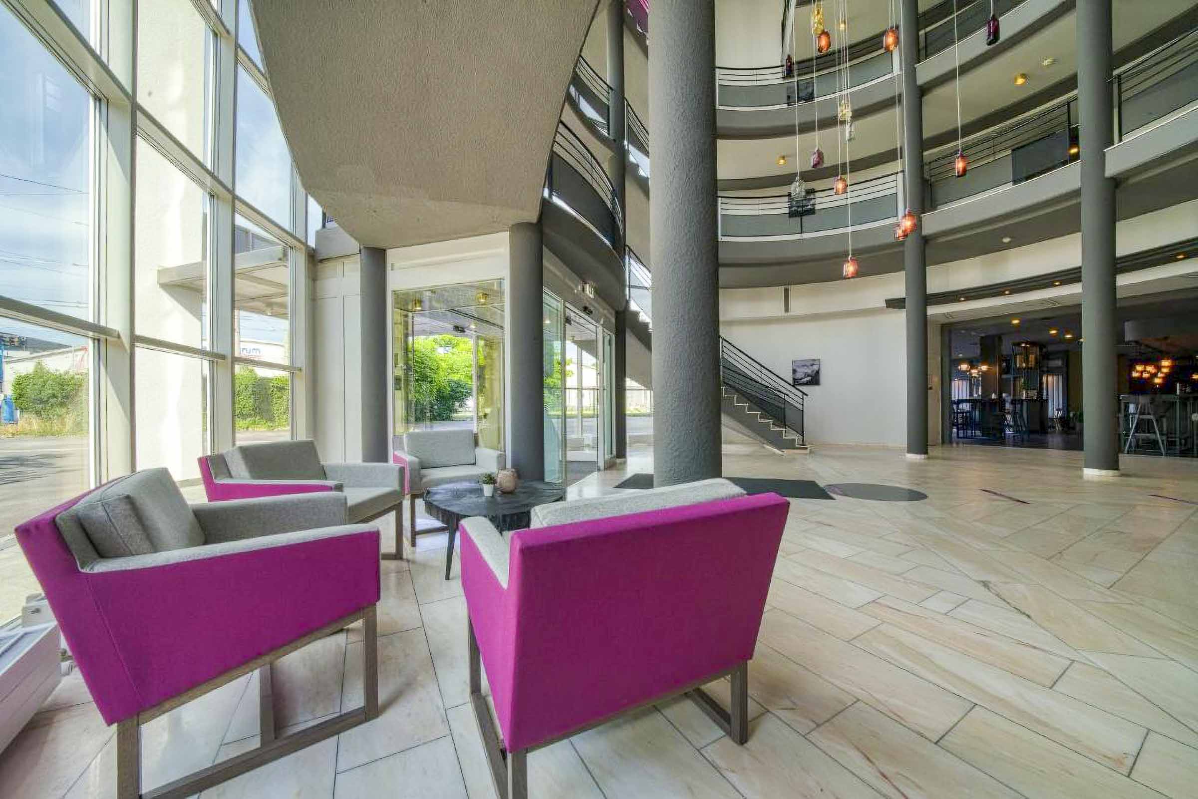 salznurg messe lobby 4