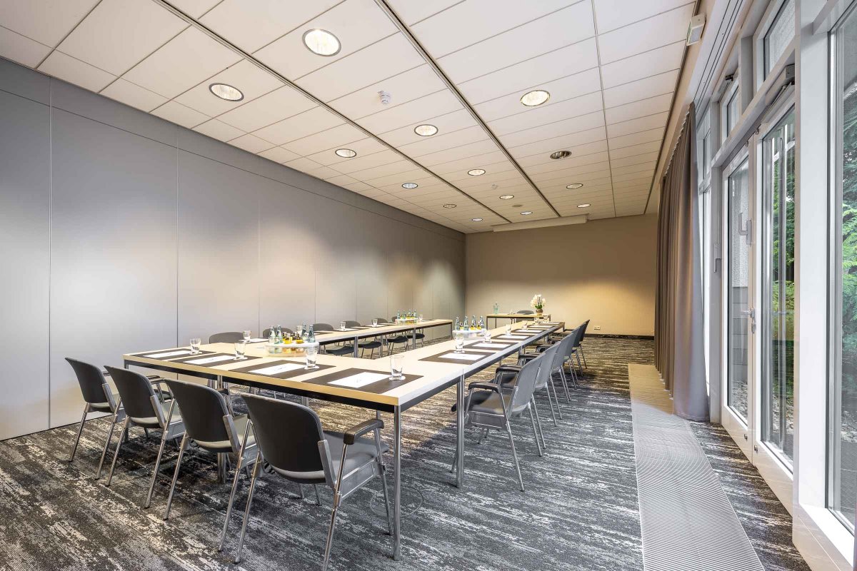 Konferenz II