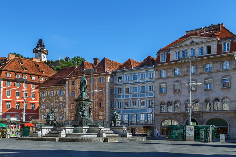 Hauptplatz und Altstadt