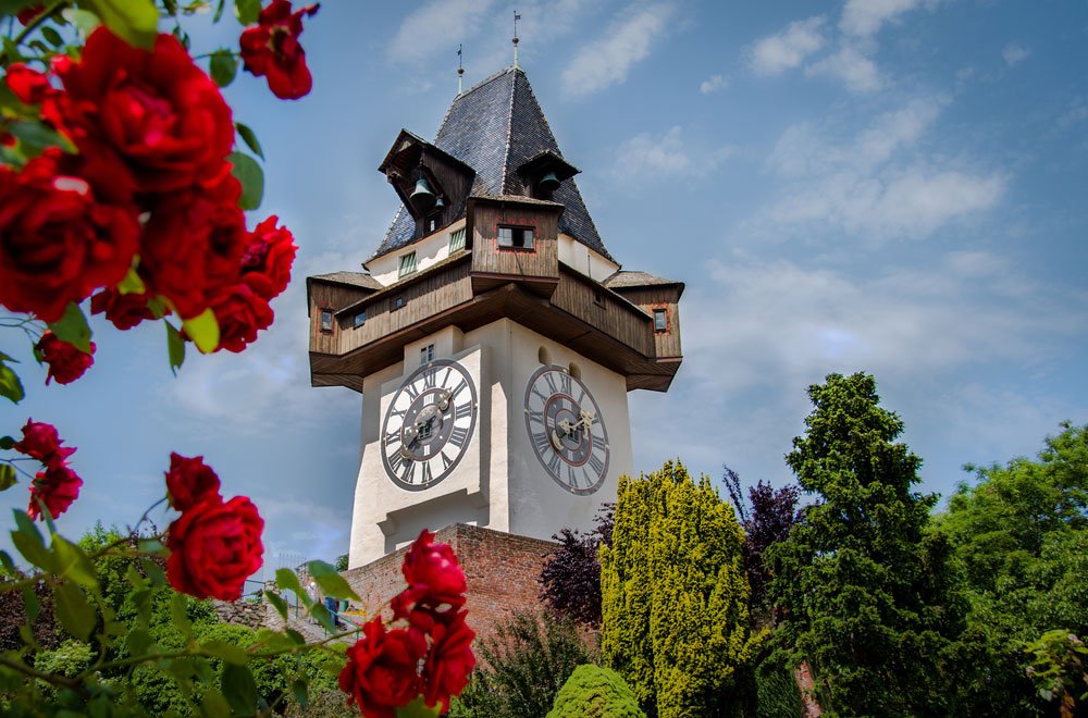 Schlossberg mit Uhrturm